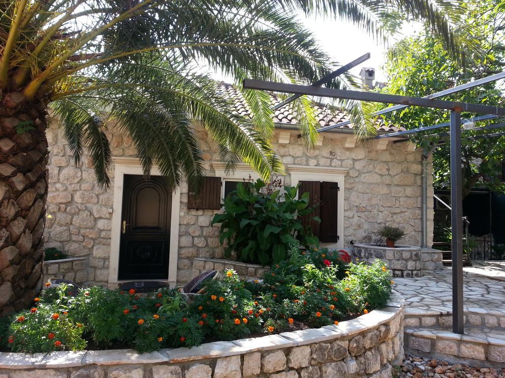 Hill Apartments Kotor Eksteriør bilde