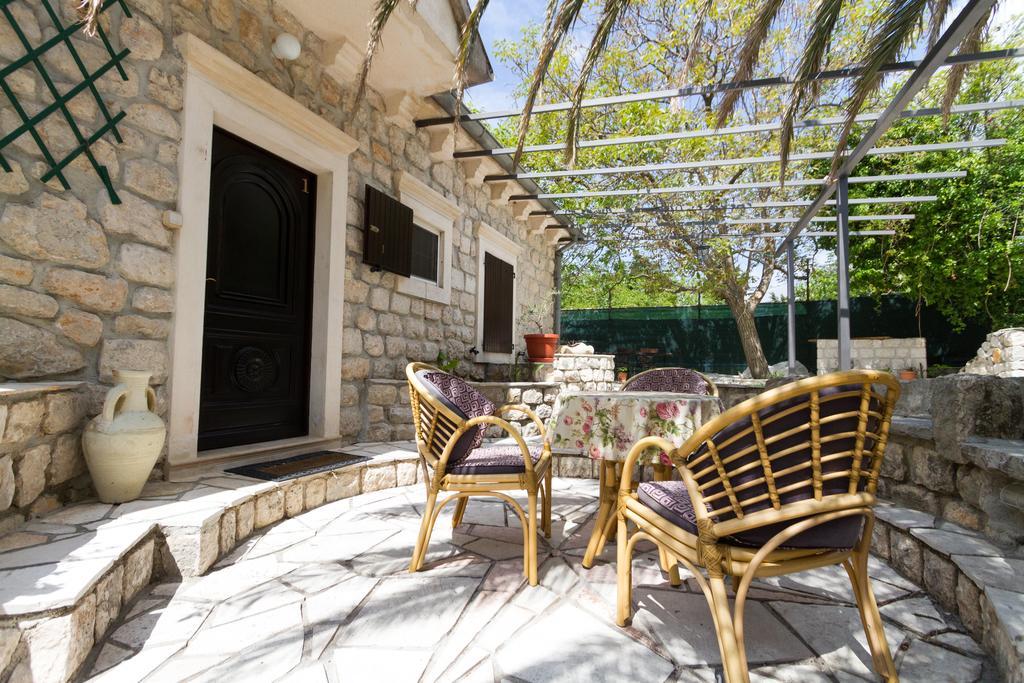 Hill Apartments Kotor Eksteriør bilde