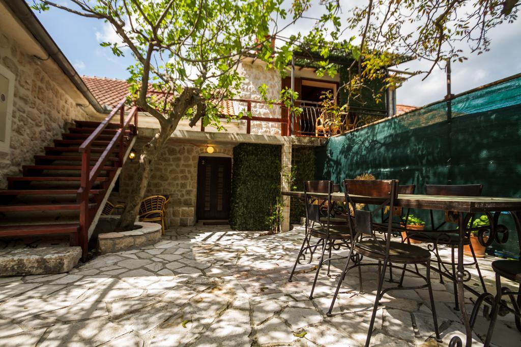 Hill Apartments Kotor Eksteriør bilde