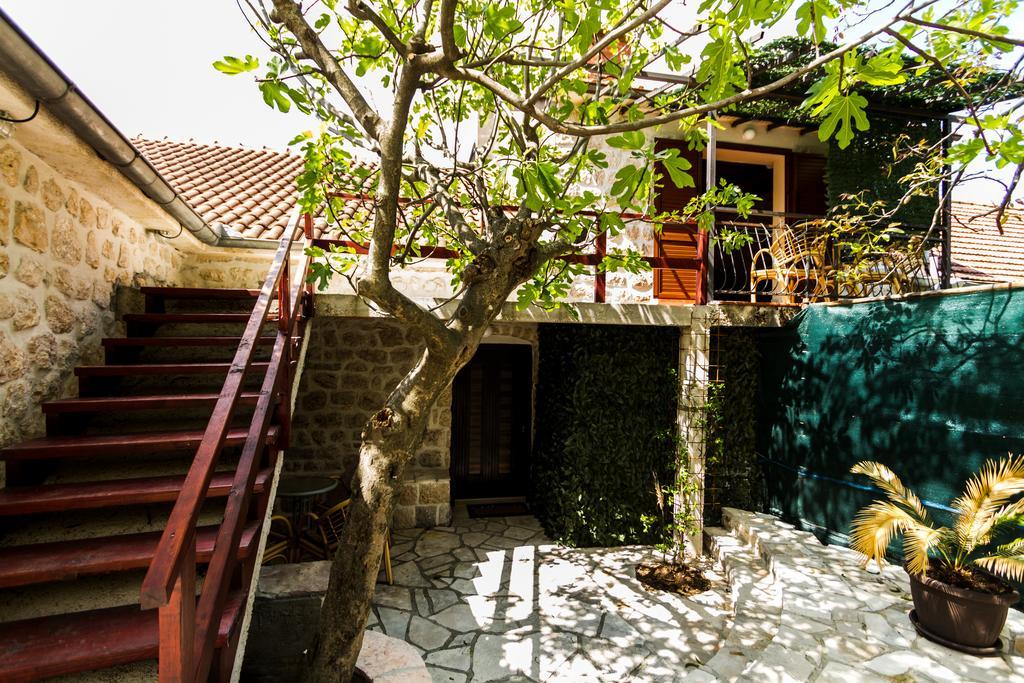 Hill Apartments Kotor Eksteriør bilde